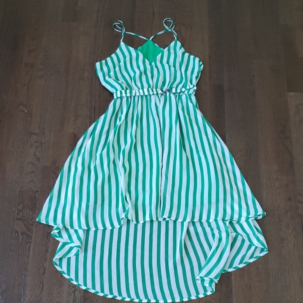 Summer hi-lo dress, super cute! Size L